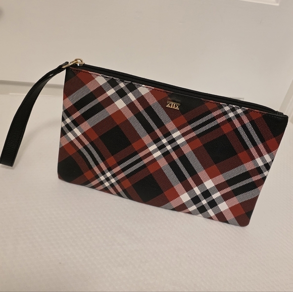 Source Unknown Handbags - Black, Red, & White Large Wristlet Zip Close
